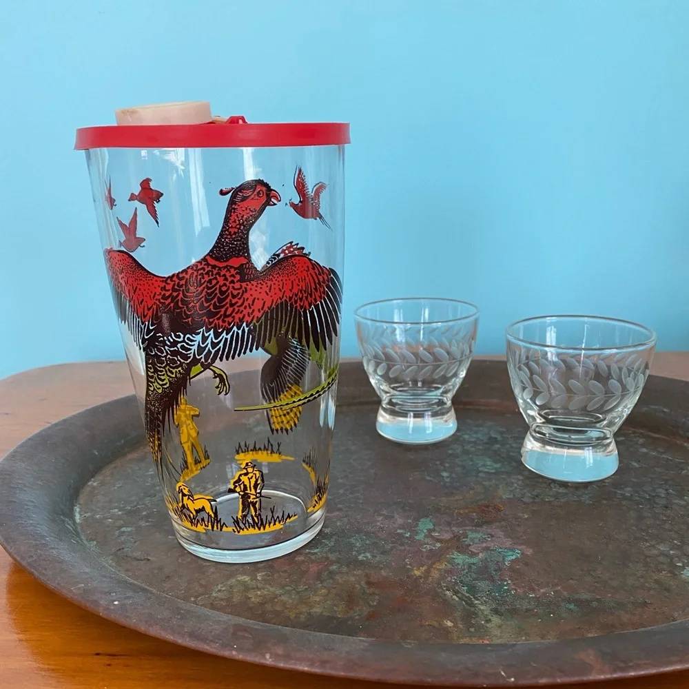 Classic Mid-Century Barware Hazel Atlas Pheasant Cocktail Shaker w/ Original Lid